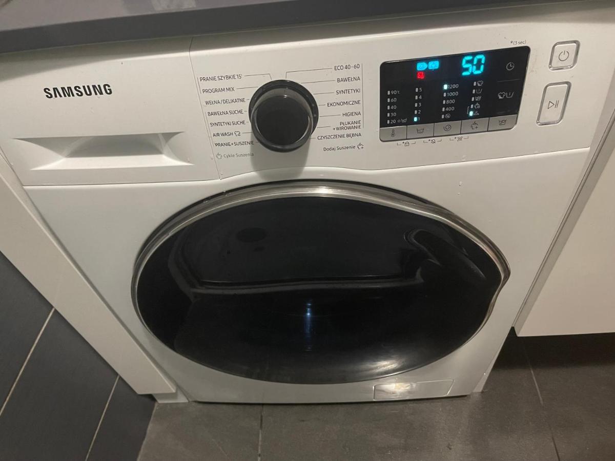 Gdynia Apartament 42 M Z Miejscem W Garazu Z Winda Blisko Centrum I Morza Exterior foto