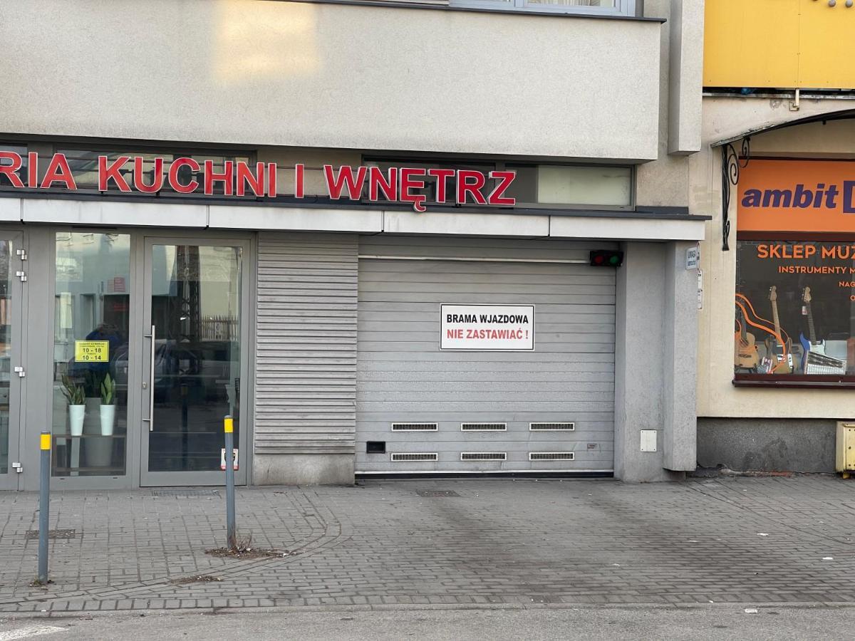Gdynia Apartament 42 M Z Miejscem W Garazu Z Winda Blisko Centrum I Morza Exterior foto